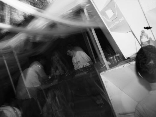Live music photograph — EVENT 04, frame 1611953