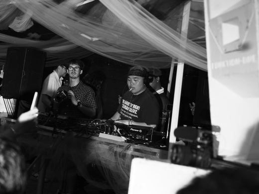 Live music photograph — EVENT 04, frame 1612028