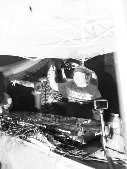 Live music photograph — EVENT 04, frame 1612072