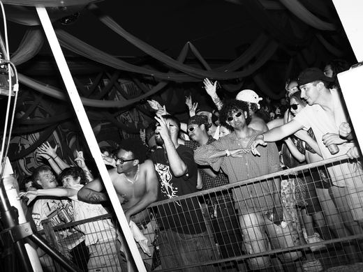 Live music photograph — EVENT 04, frame 1612099